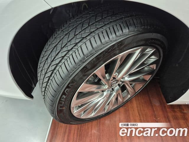 Lexus ES300h 7세대 Executive, 2026 18