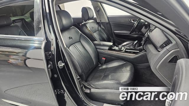 Kia K9 Special, 2013 11