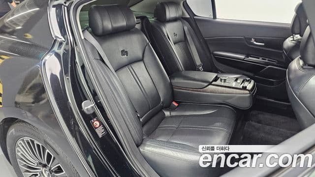 Kia K9 Special, 2013 12