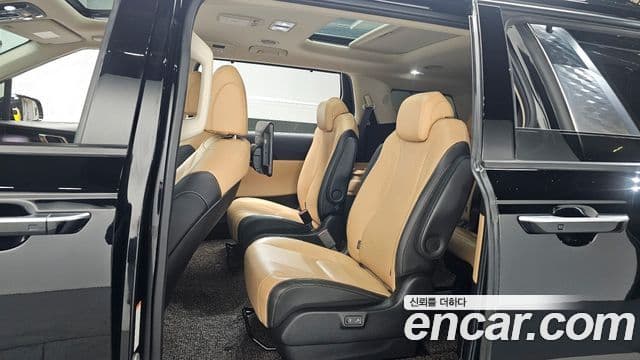 Kia Carnival 4세대 Signature, 2021 11