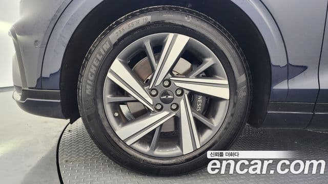 Genesis GV70, 2025 все фото