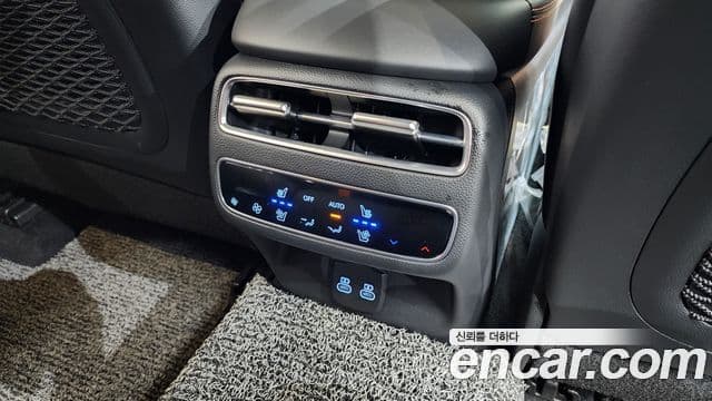 Genesis GV70, 2025 18