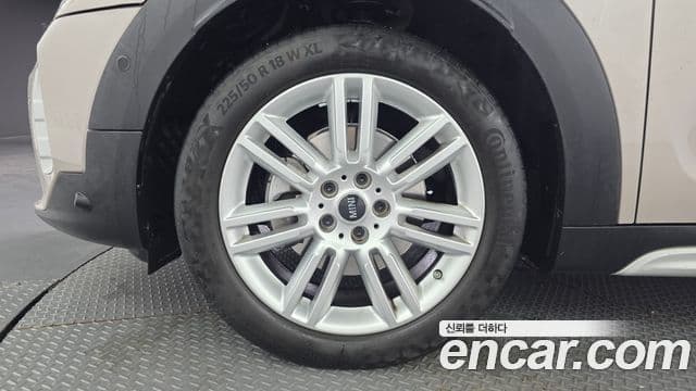 Mini Cooper Countryman 2세대, 2023 все фото