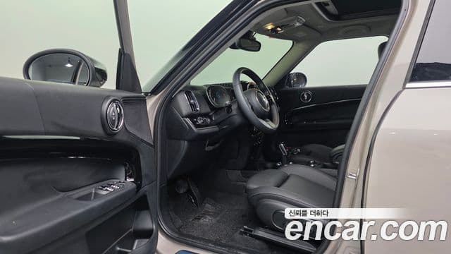 Mini Cooper Countryman 2세대, 2023 13