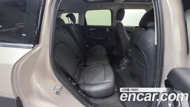 Mini Cooper Countryman 2세대, 2023 19