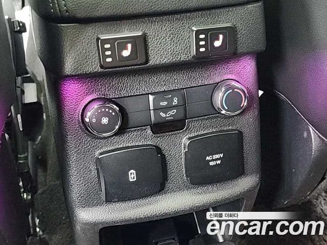 Ford Explorer 5세대, 2018 13