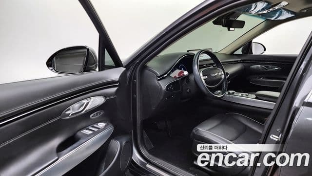 Genesis GV70, 2021 10