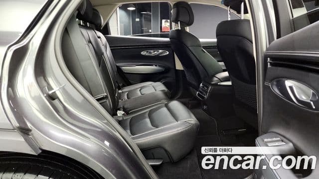 Genesis GV70, 2021 12