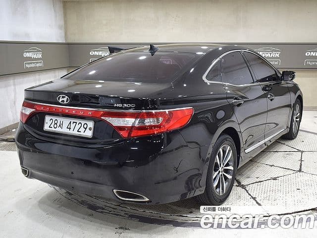 Hyundai Grandeur HG Prime, 2012 3