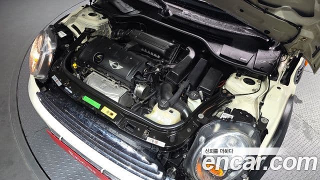 Mini Cooper SE, 2010 6