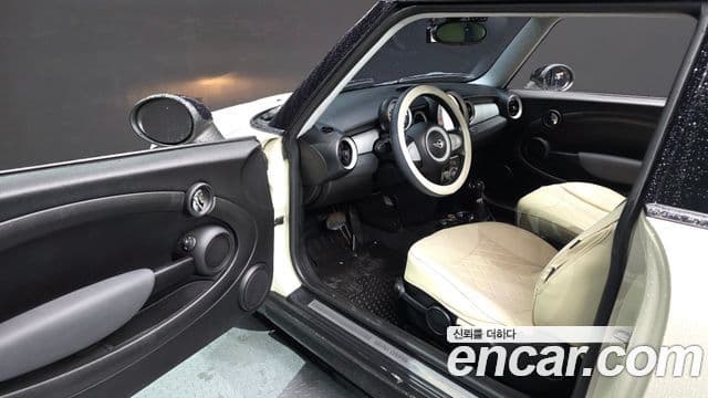 Mini Cooper SE, 2010 11