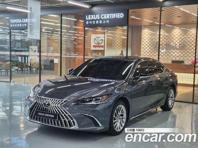 Lexus ES300h 7세대 Executive, 2026 1