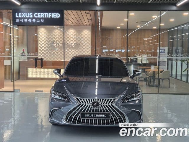 Lexus ES300h 7세대 Executive, 2026 3