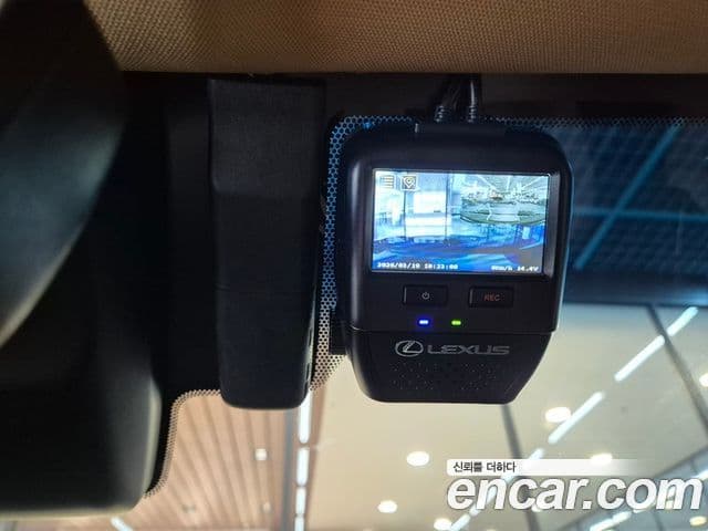 Lexus ES300h 7세대 Executive, 2026 12