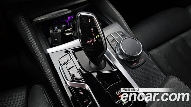 BMW 5시리즈 (G30) 520i M Sport, 2023 9