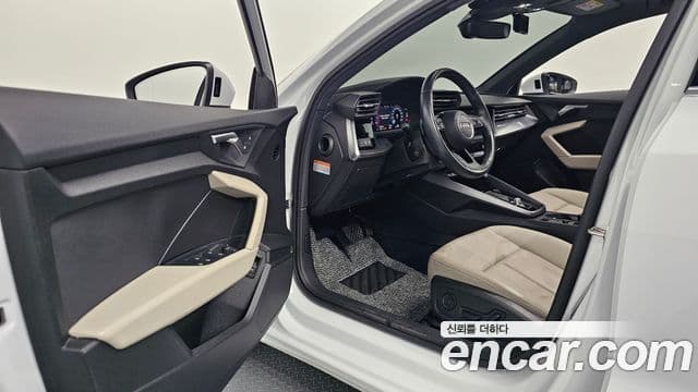 Audi A3 (8Y), 2023 11