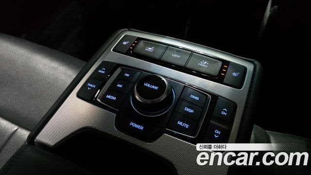 Genesis G80 Luxury, 2017 17