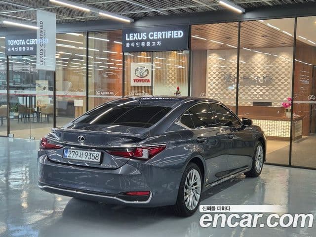 Lexus ES300h 7세대 Luxury Plus, 2026 2