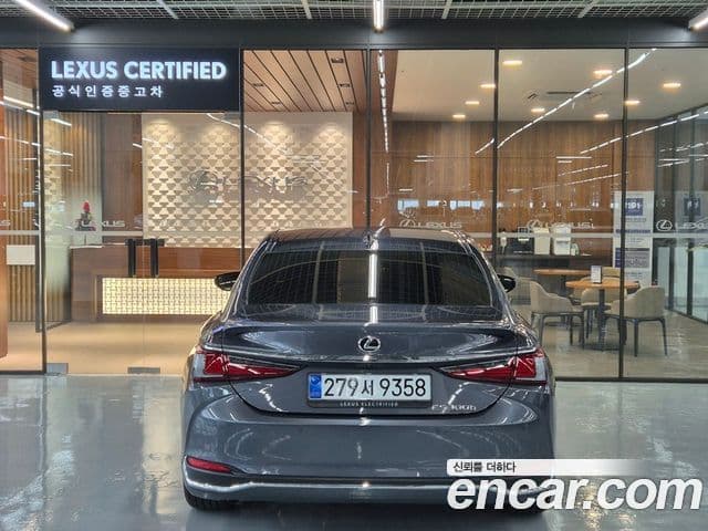 Lexus ES300h 7세대 Luxury Plus, 2026 4
