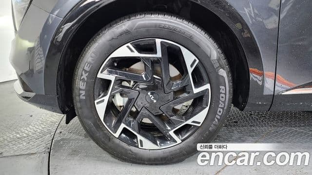 Kia Sportage 5세대 Signature, 2023 все фото