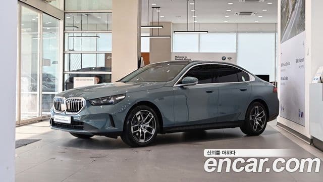 BMW 5시리즈 (G60), 2025 1