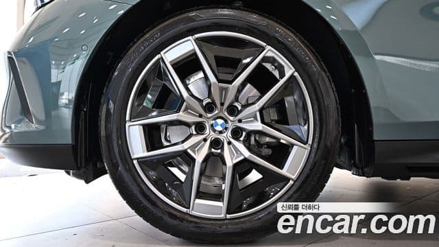 BMW 5시리즈 (G60), 2025 все фото