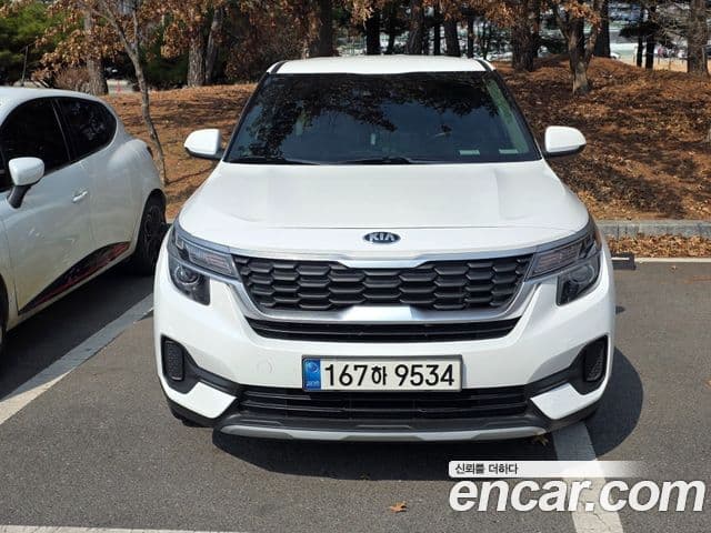 Kia Seltos Trendy, 2022 2