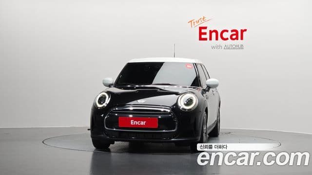 Mini Cooper 3세대, 2023 3