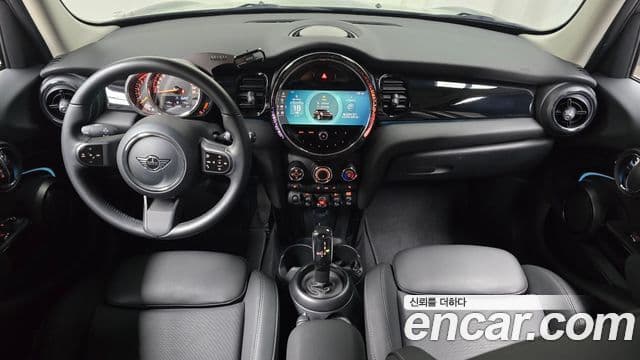 Mini Cooper 3세대, 2023 7