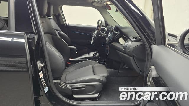 Mini Cooper 3세대, 2023 11