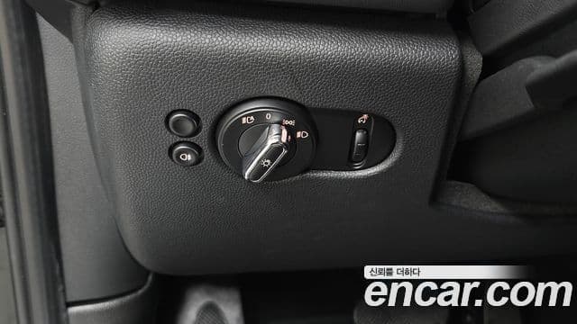 Mini Cooper 3세대, 2023 17