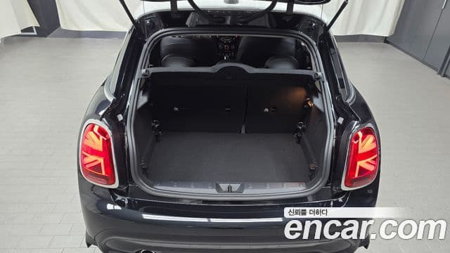 Mini Cooper 3세대, 2023 20