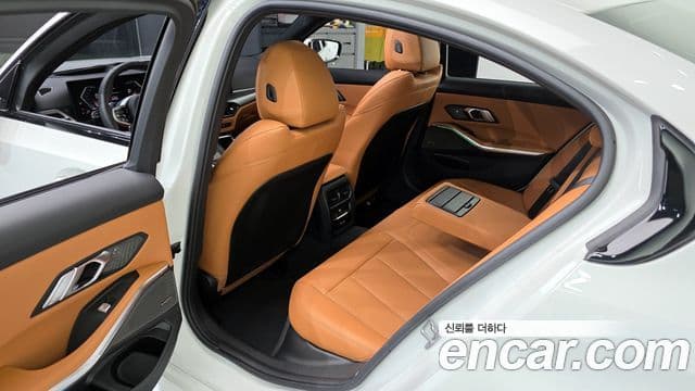 BMW 3시리즈 (G20) 320i M Sport, 2025 11