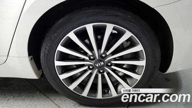 Kia The / новый New K7 Prestige, 2015 все фото