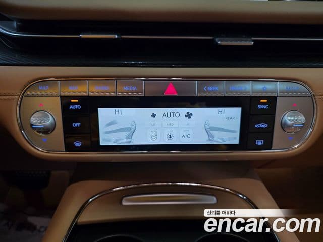 Genesis G90 (RS4) бензин 3.5 турбо AWD, 2023 10