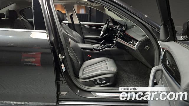 BMW 5시리즈 (G30) Luxury, 2018 11