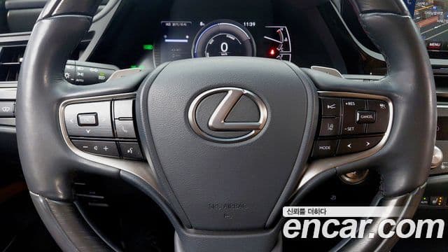 Lexus ES300h 7세대 Luxury Plus, 2023 17