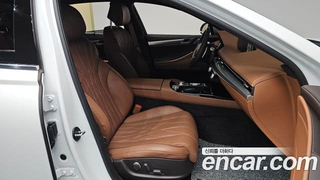 Genesis G80 (RG3) бензин 2.5 турбо AWD, 2022 11