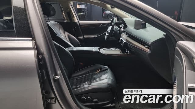 Genesis G80 (RG3) бензин 2.5 турбо AWD, 2021 11