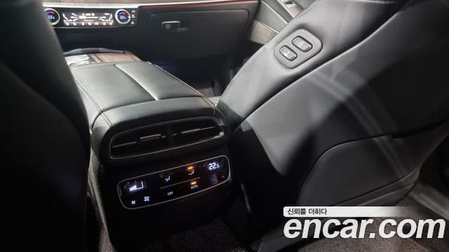 Genesis G80 (RG3) бензин 2.5 турбо AWD, 2021 18