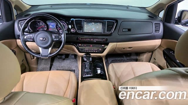 Kia All New Carnival Noblesse, 2016 7