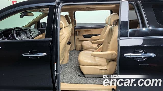 Kia All New Carnival Noblesse, 2016 12