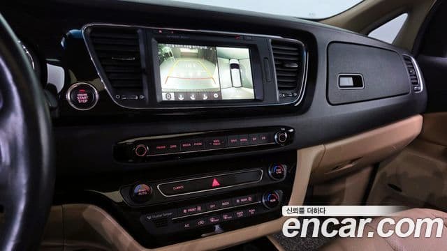 Kia All New Carnival Noblesse, 2016 15