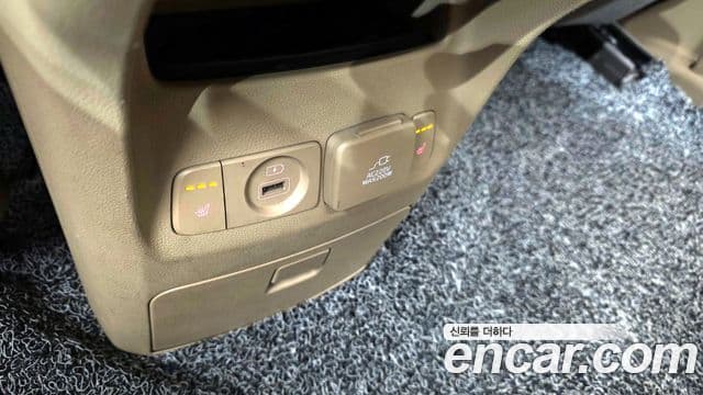 Kia All New Carnival Noblesse, 2016 18