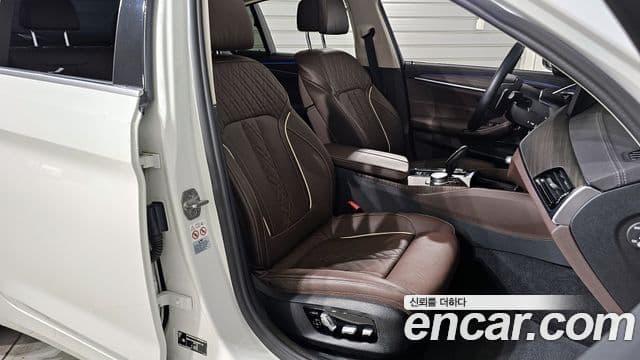 BMW 5시리즈 (G30) Luxury, 2022 10