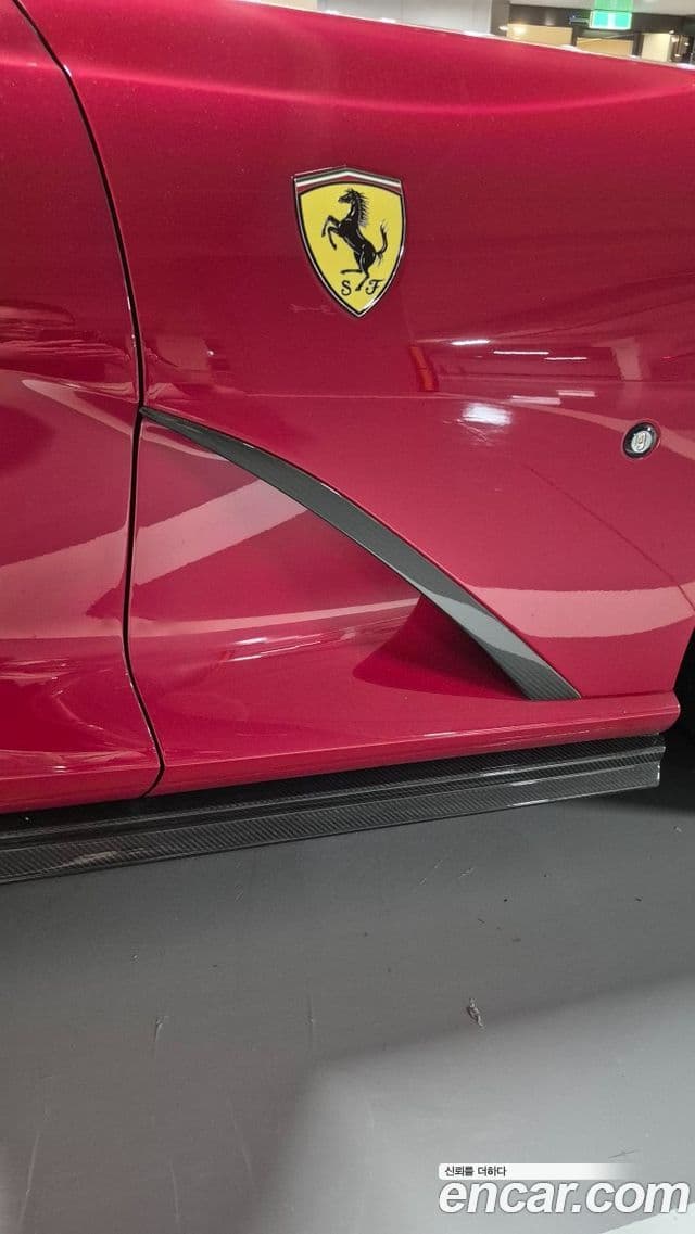 Ferrari 812 슈퍼패스트, 2019 3