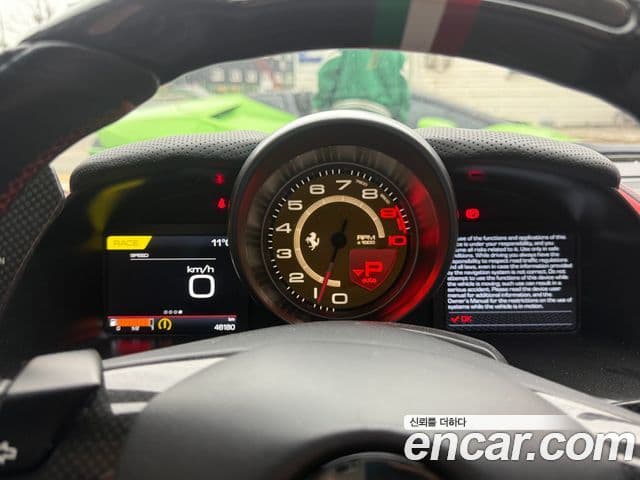 Ferrari 812 슈퍼패스트, 2019 все фото