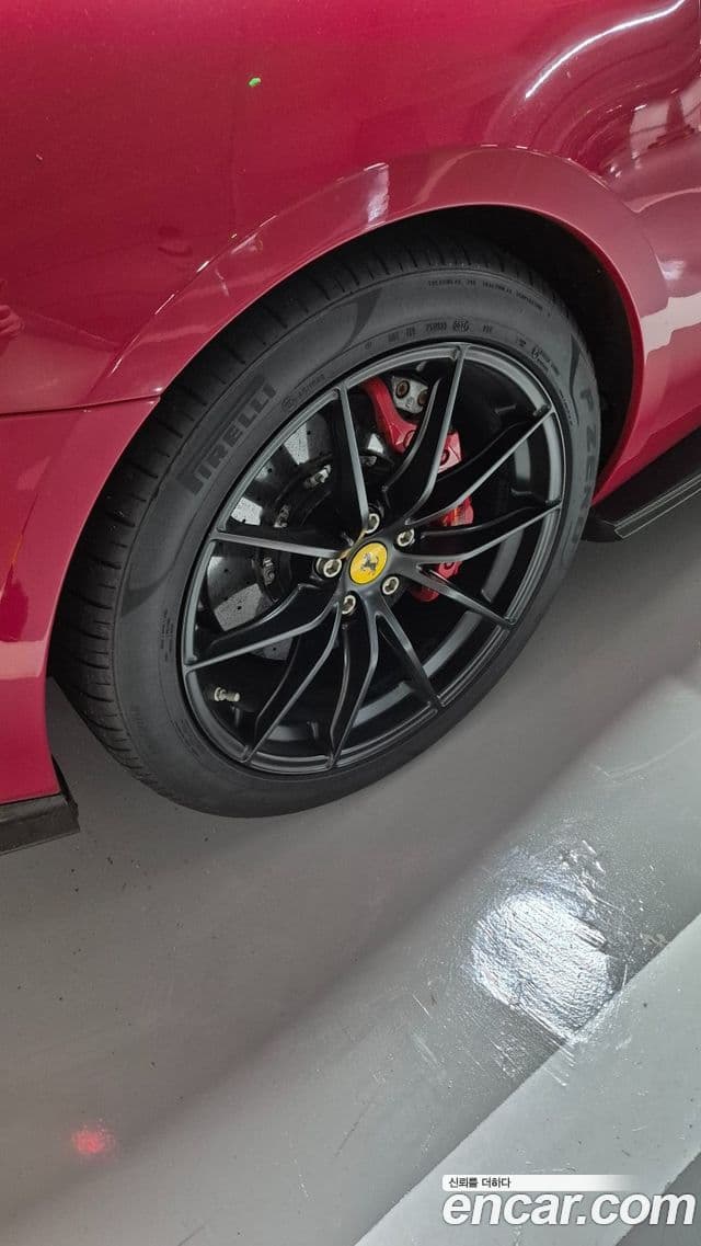 Ferrari 812 슈퍼패스트, 2019 12