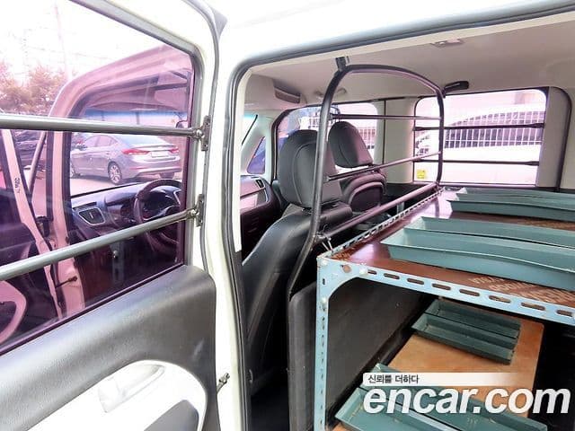 Kia The / новый New Ray люксовая версия, 2018 16