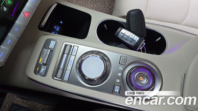 Genesis GV70, 2024 9